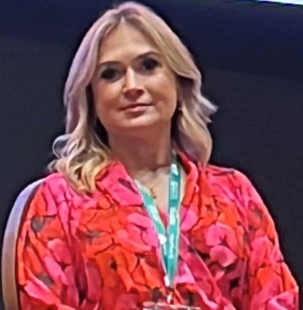 MARIA ELENA GOIBURU